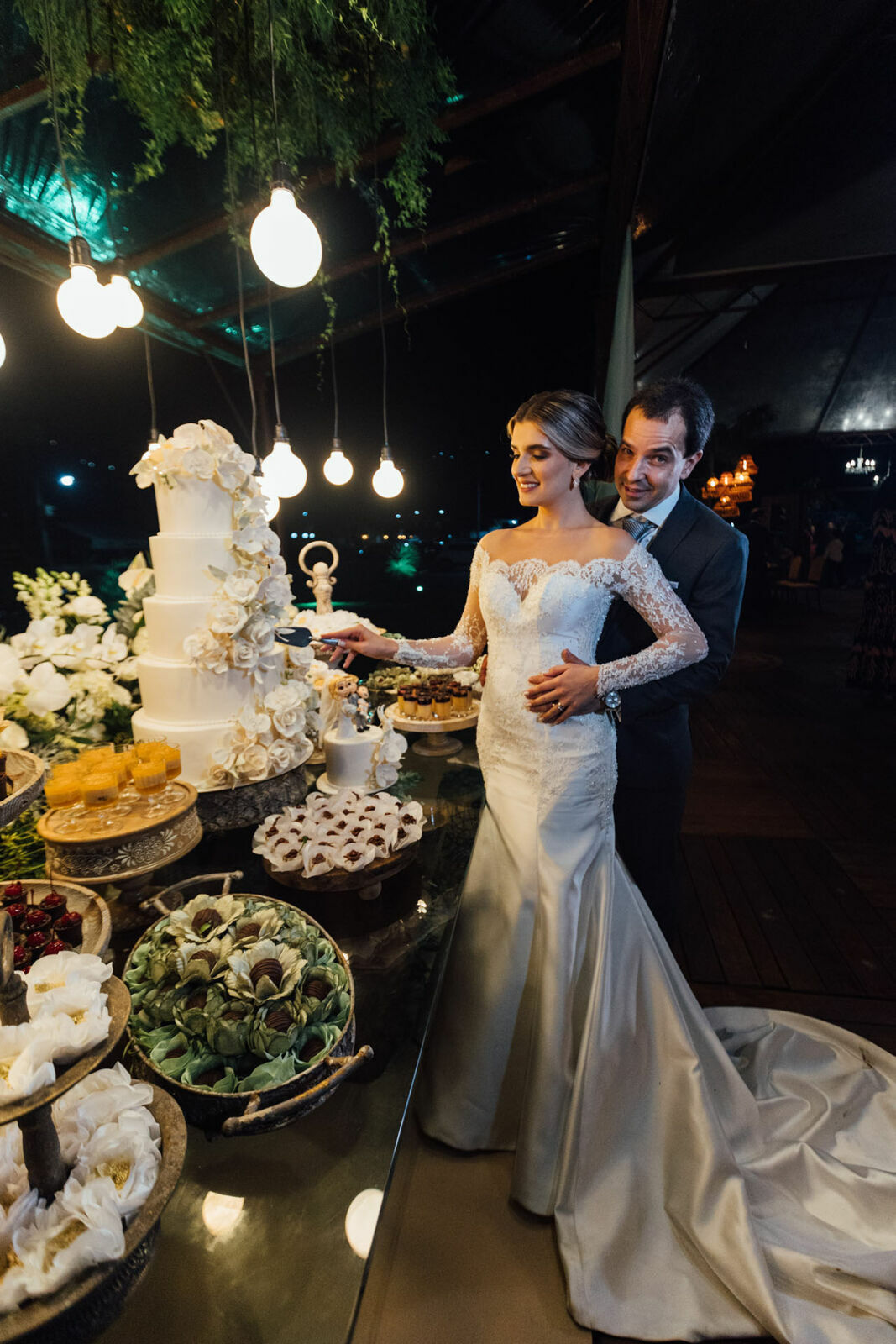 Foto Casamento Bruno e Lohayne - Igreja Sant'Anna e clube Itapoã - Barra Pirai Foto Casamento Bruno e Lohayne - Igreja Sant'Anna e clube Itapoã - Barra Pirai - Imagem 204