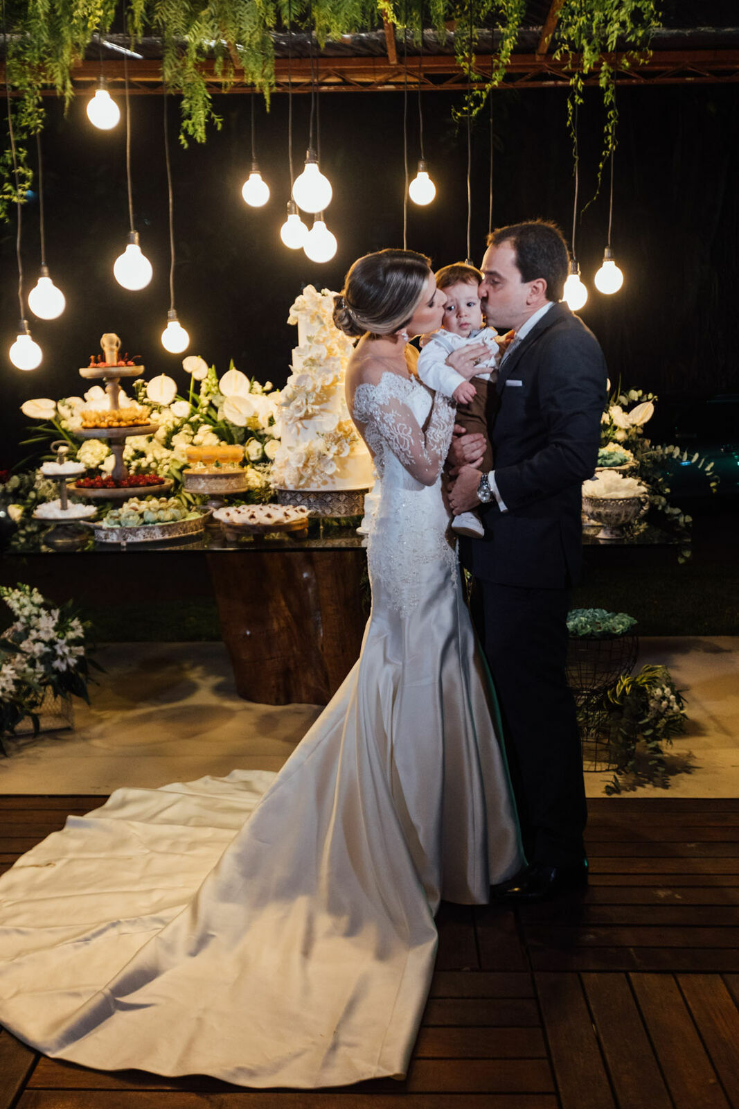 Foto Casamento Bruno e Lohayne - Igreja Sant'Anna e clube Itapoã - Barra Pirai Foto Casamento Bruno e Lohayne - Igreja Sant'Anna e clube Itapoã - Barra Pirai - Imagem 200