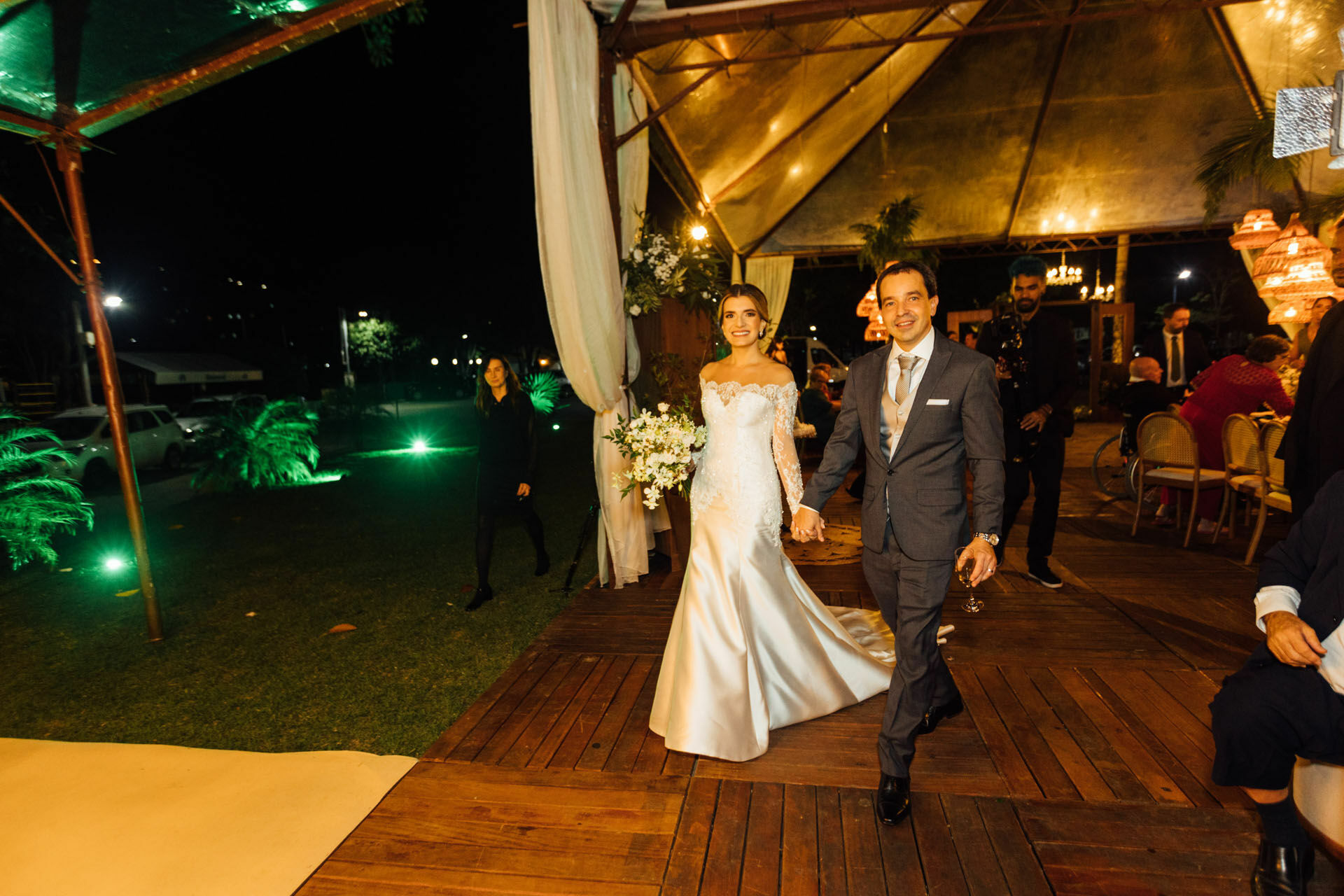 Foto Casamento Bruno e Lohayne - Igreja Sant'Anna e clube Itapoã - Barra Pirai Foto Casamento Bruno e Lohayne - Igreja Sant'Anna e clube Itapoã - Barra Pirai - Imagem 195