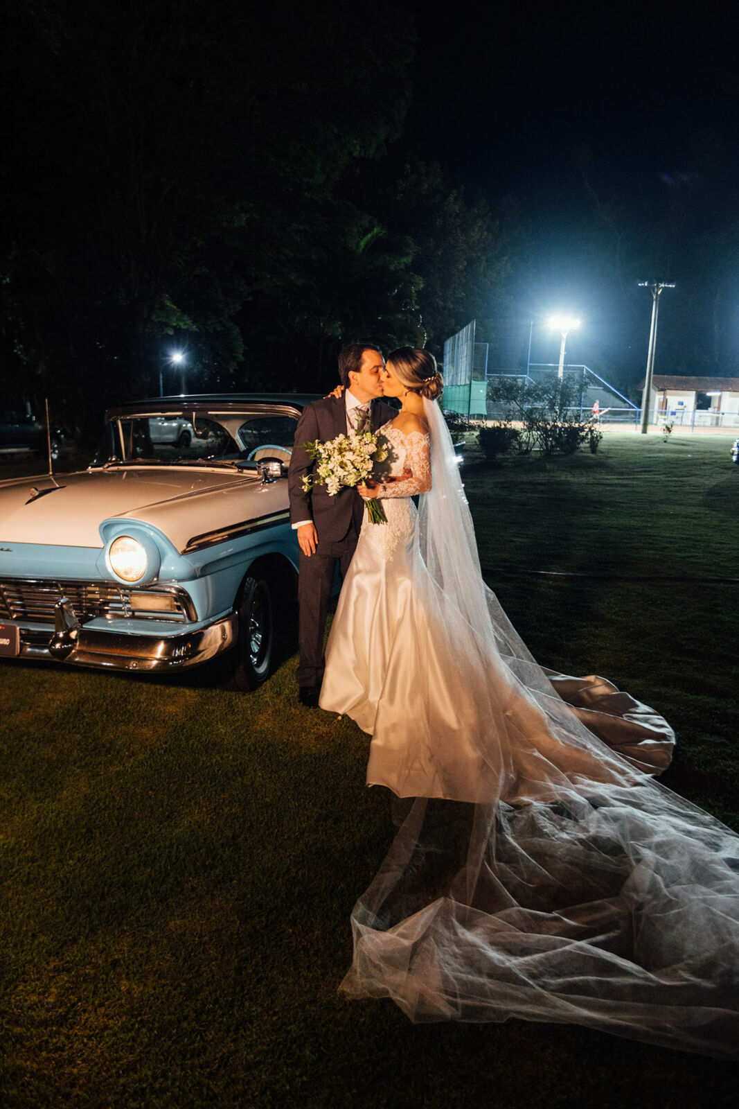 Foto Casamento Bruno e Lohayne - Igreja Sant'Anna e clube Itapoã - Barra Pirai Foto Casamento Bruno e Lohayne - Igreja Sant'Anna e clube Itapoã - Barra Pirai - Imagem 181