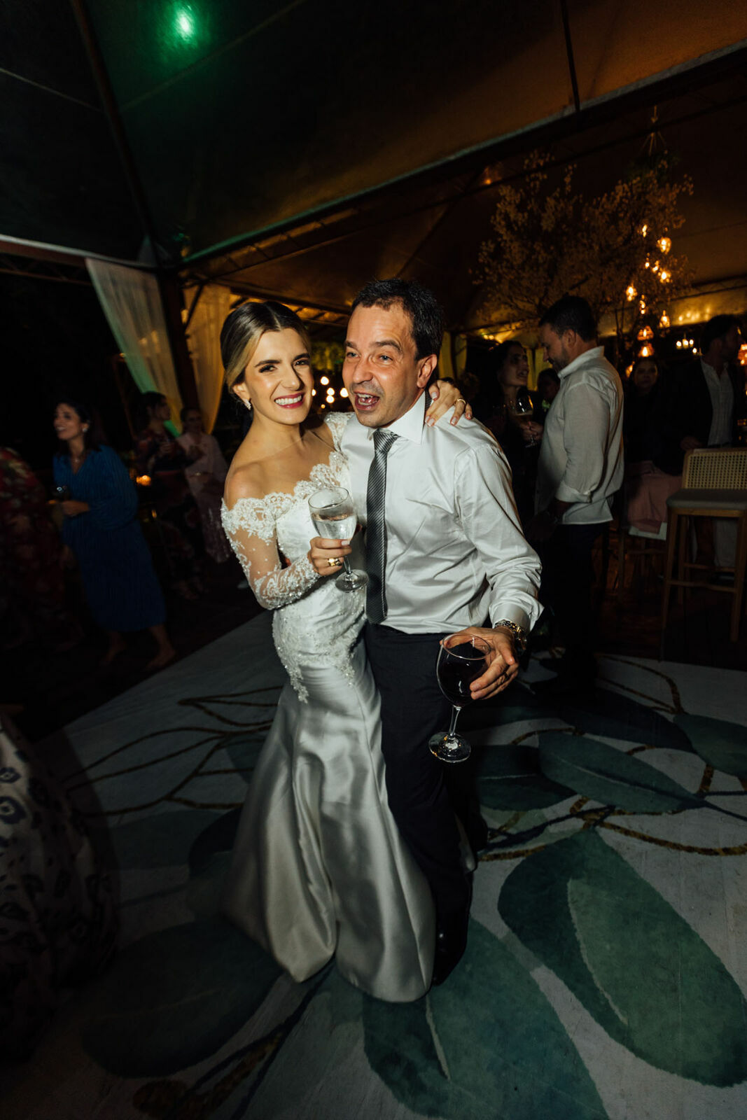 Foto Casamento Bruno e Lohayne - Igreja Sant'Anna e clube Itapoã - Barra Pirai Foto Casamento Bruno e Lohayne - Igreja Sant'Anna e clube Itapoã - Barra Pirai - Imagem 248