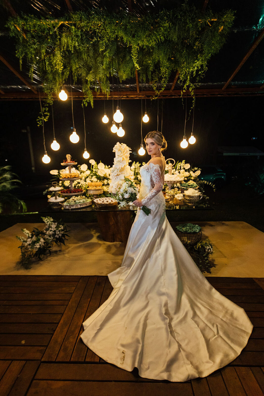 Foto Casamento Bruno e Lohayne - Igreja Sant'Anna e clube Itapoã - Barra Pirai Foto Casamento Bruno e Lohayne - Igreja Sant'Anna e clube Itapoã - Barra Pirai - Imagem 207