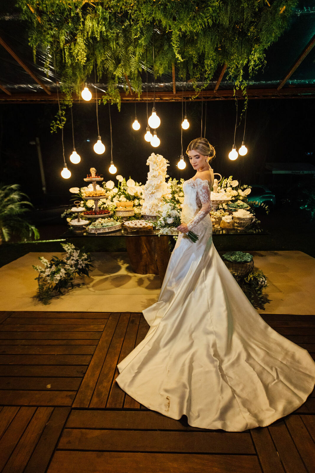 Foto Casamento Bruno e Lohayne - Igreja Sant'Anna e clube Itapoã - Barra Pirai Foto Casamento Bruno e Lohayne - Igreja Sant'Anna e clube Itapoã - Barra Pirai - Imagem 206