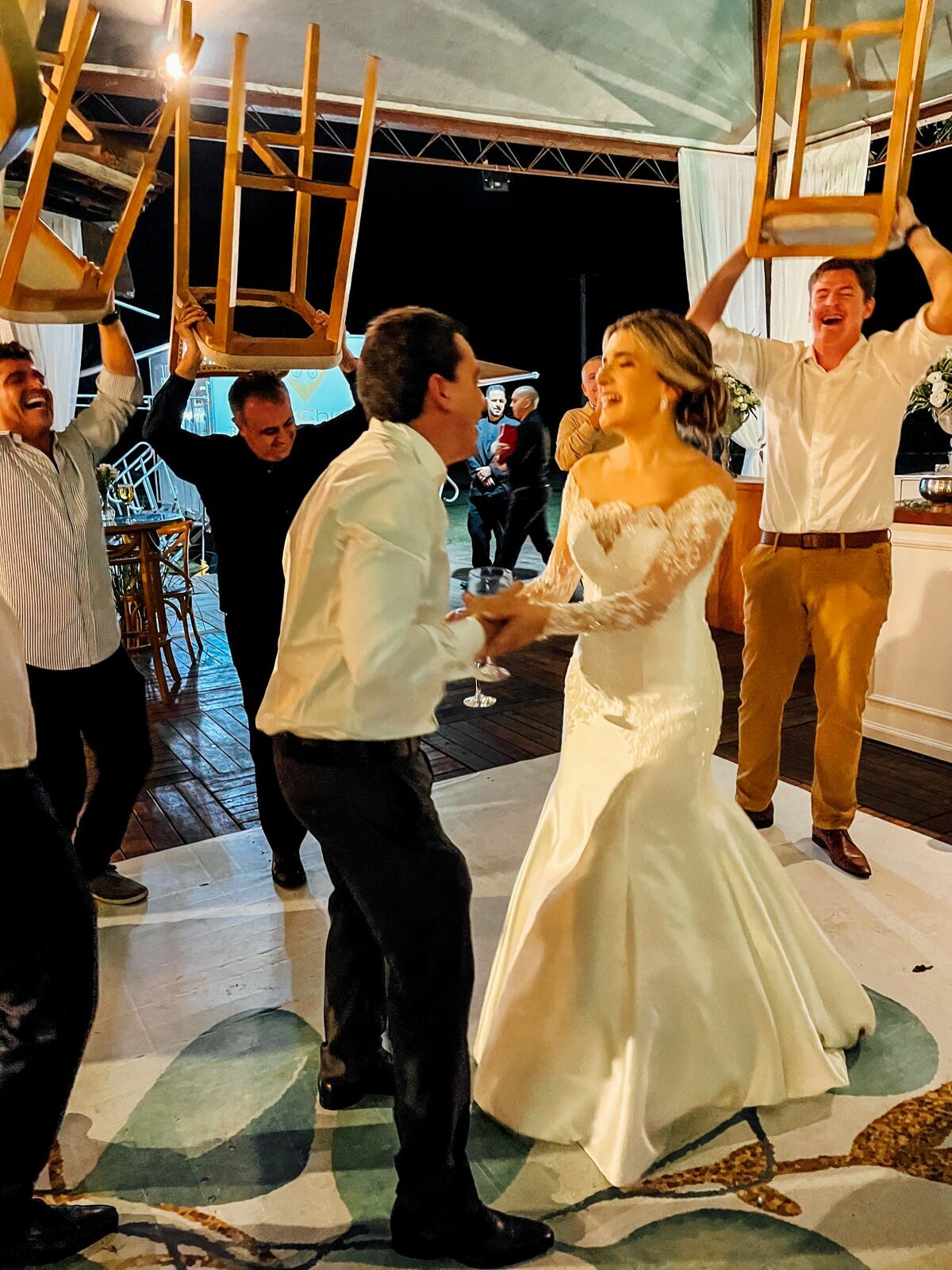 Foto Casamento Bruno e Lohayne - Igreja Sant'Anna e clube Itapoã - Barra Pirai Foto Casamento Bruno e Lohayne - Igreja Sant'Anna e clube Itapoã - Barra Pirai - Imagem 246