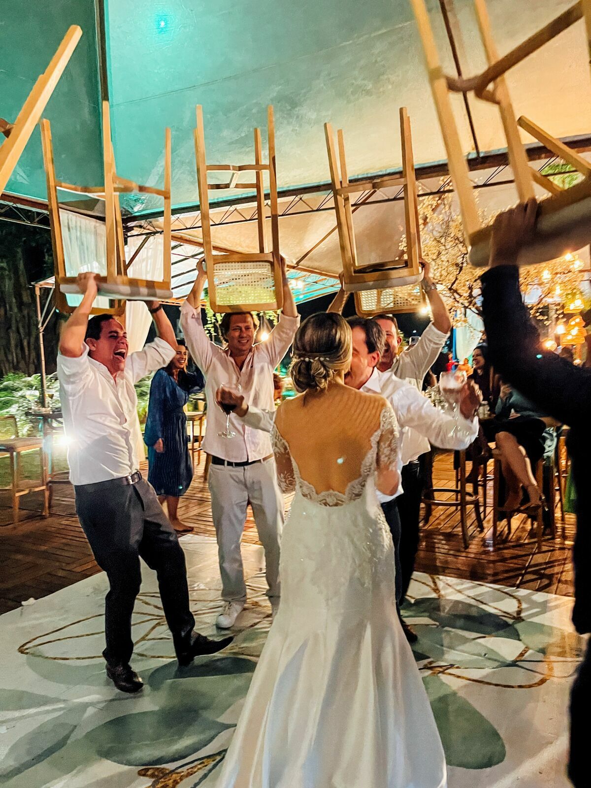 Foto Casamento Bruno e Lohayne - Igreja Sant'Anna e clube Itapoã - Barra Pirai Foto Casamento Bruno e Lohayne - Igreja Sant'Anna e clube Itapoã - Barra Pirai - Imagem 245