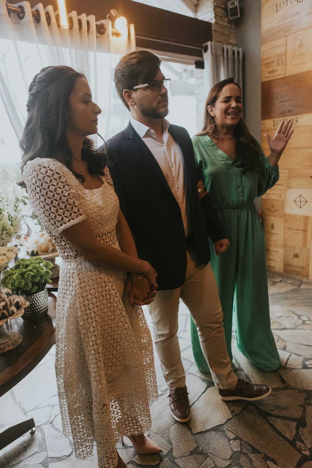 Foto Casamento Laís e Vitor - Civil no cartório e Enoteca Penedo - RJ Foto Casamento Laís e Vitor - Civil no cartório e Enoteca Penedo - RJ - Imagem 97