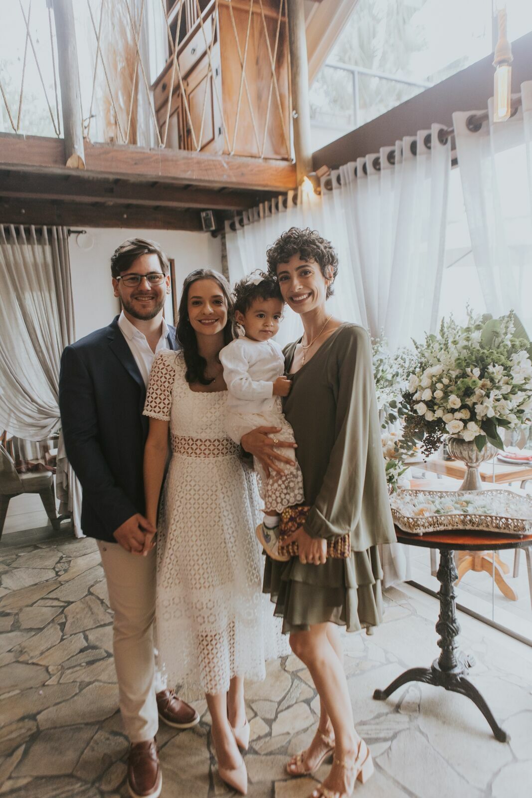 Foto Casamento Laís e Vitor - Civil no cartório e Enoteca Penedo - RJ Foto Casamento Laís e Vitor - Civil no cartório e Enoteca Penedo - RJ - Imagem 90