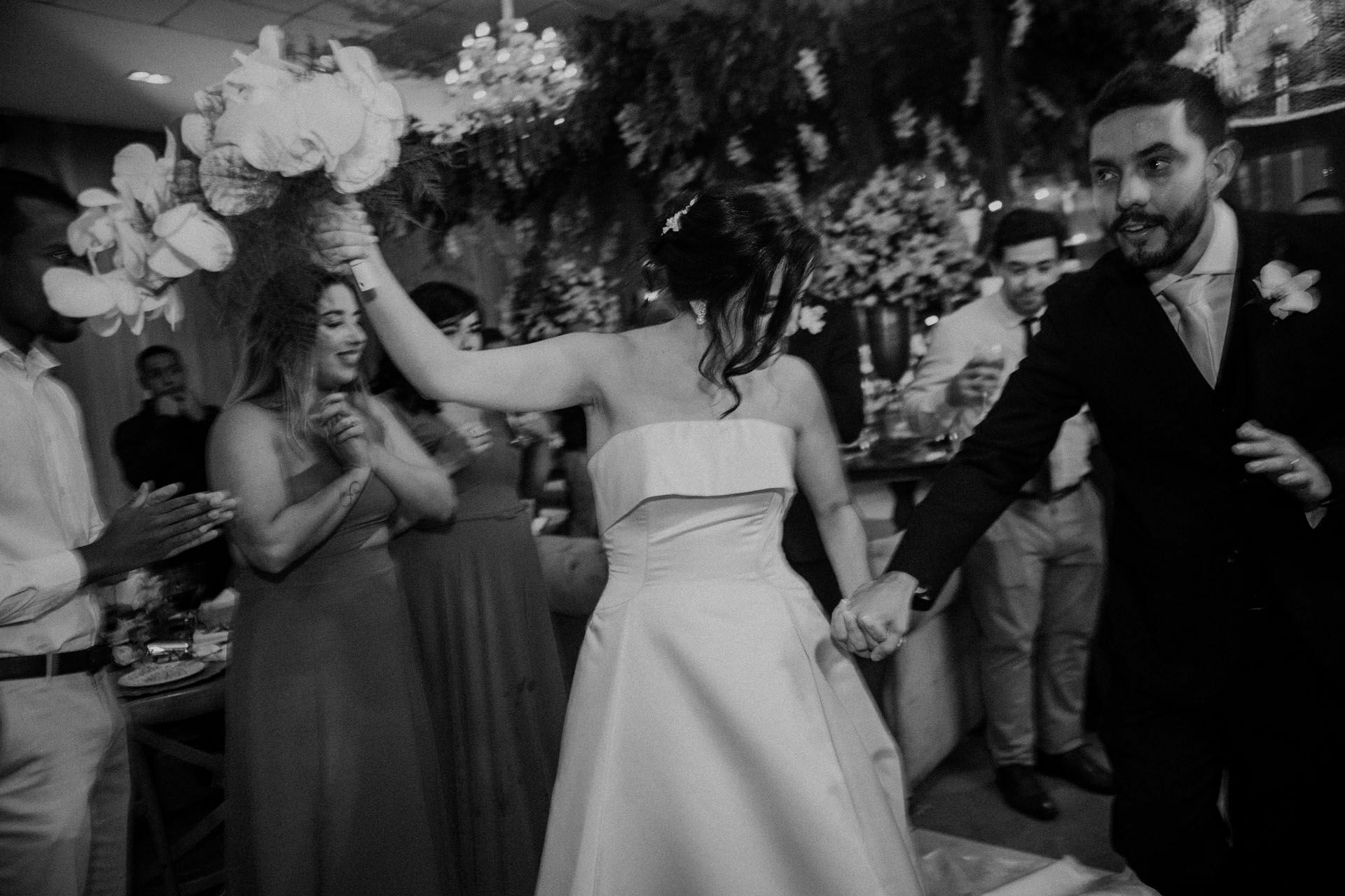 Foto Casamento Pedro e Mayara - Igreja Santa Cecilia e Ricardo Buffet - VR Foto Casamento Pedro e Mayara - Igreja Santa Cecilia e Ricardo Buffet - VR - Imagem 145