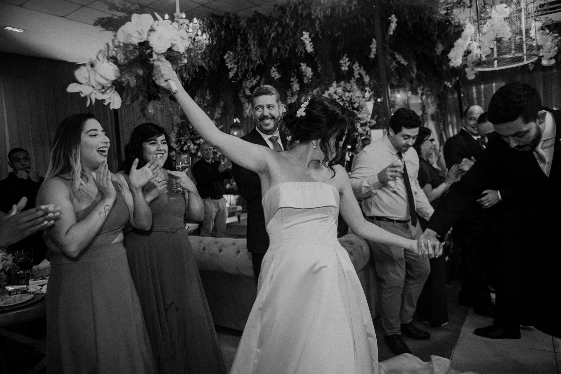 Foto Casamento Pedro e Mayara - Igreja Santa Cecilia e Ricardo Buffet - VR Foto Casamento Pedro e Mayara - Igreja Santa Cecilia e Ricardo Buffet - VR - Imagem 144