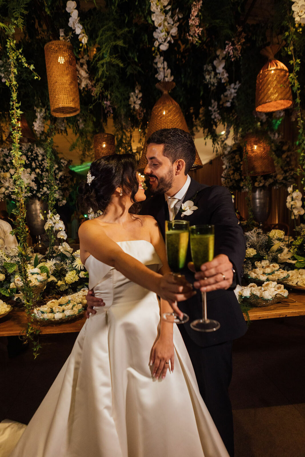 Foto Casamento Pedro e Mayara - Igreja Santa Cecilia e Ricardo Buffet - VR Foto Casamento Pedro e Mayara - Igreja Santa Cecilia e Ricardo Buffet - VR - Imagem 162