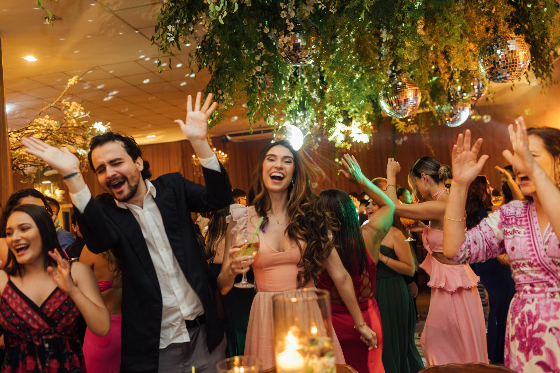 Foto Casamento Pedro e Mayara - Igreja Santa Cecilia e Ricardo Buffet - VR Foto Casamento Pedro e Mayara - Igreja Santa Cecilia e Ricardo Buffet - VR - Imagem 168