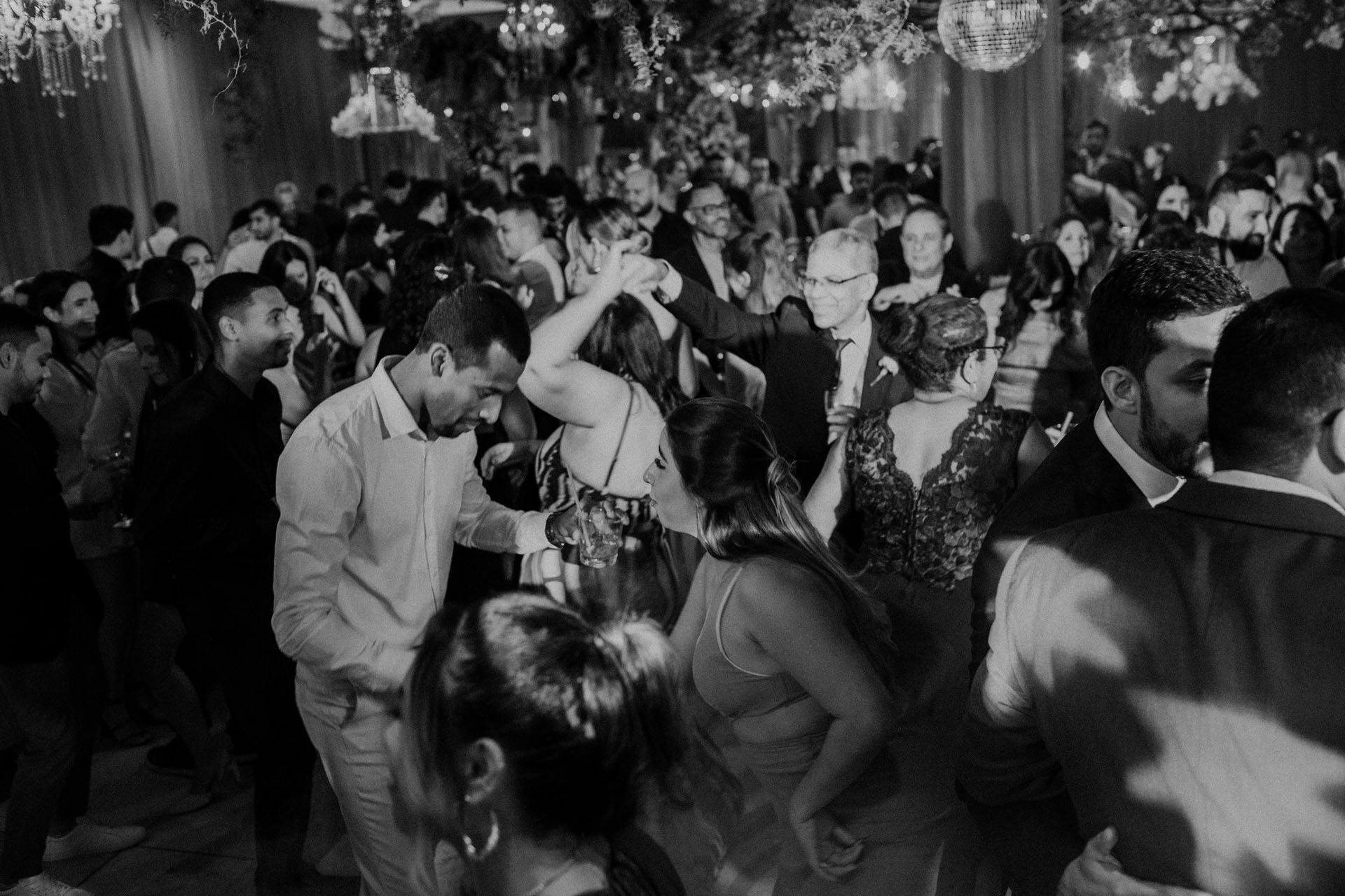 Foto Casamento Pedro e Mayara - Igreja Santa Cecilia e Ricardo Buffet - VR Foto Casamento Pedro e Mayara - Igreja Santa Cecilia e Ricardo Buffet - VR - Imagem 167