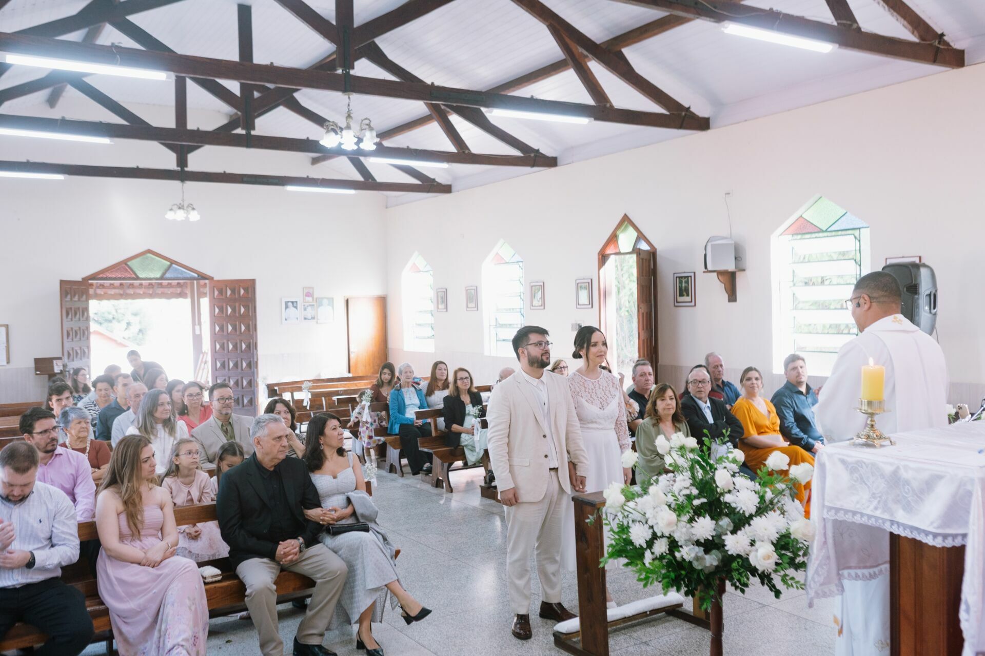 Foto Casamento Igreja Fernanda e Robson - Vila de Maringa- Visconde de Maua-RJ Foto Casamento Igreja Fernanda e Robson - Vila de Maringa- Visconde de Maua-RJ - Imagem 39