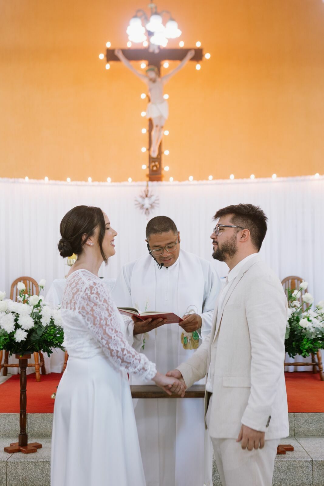 Foto Casamento Igreja Fernanda e Robson - Vila de Maringa- Visconde de Maua-RJ Foto Casamento Igreja Fernanda e Robson - Vila de Maringa- Visconde de Maua-RJ - Imagem 50