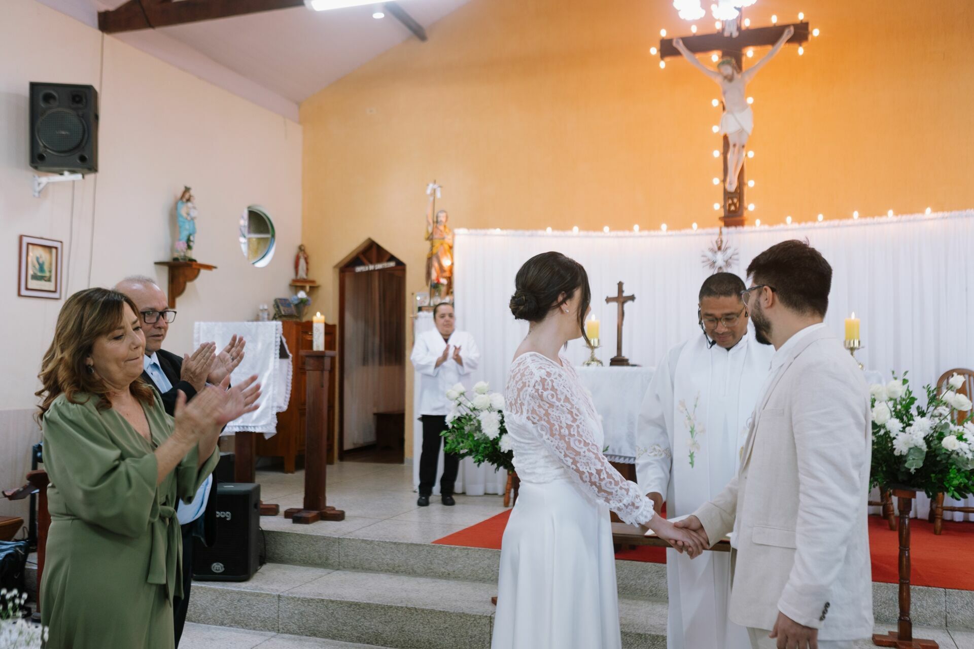 Foto Casamento Igreja Fernanda e Robson - Vila de Maringa- Visconde de Maua-RJ Foto Casamento Igreja Fernanda e Robson - Vila de Maringa- Visconde de Maua-RJ - Imagem 54