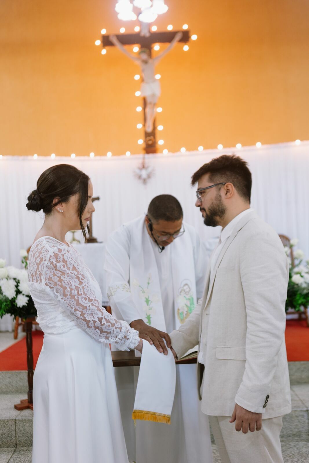 Foto Casamento Igreja Fernanda e Robson - Vila de Maringa- Visconde de Maua-RJ Foto Casamento Igreja Fernanda e Robson - Vila de Maringa- Visconde de Maua-RJ - Imagem 53