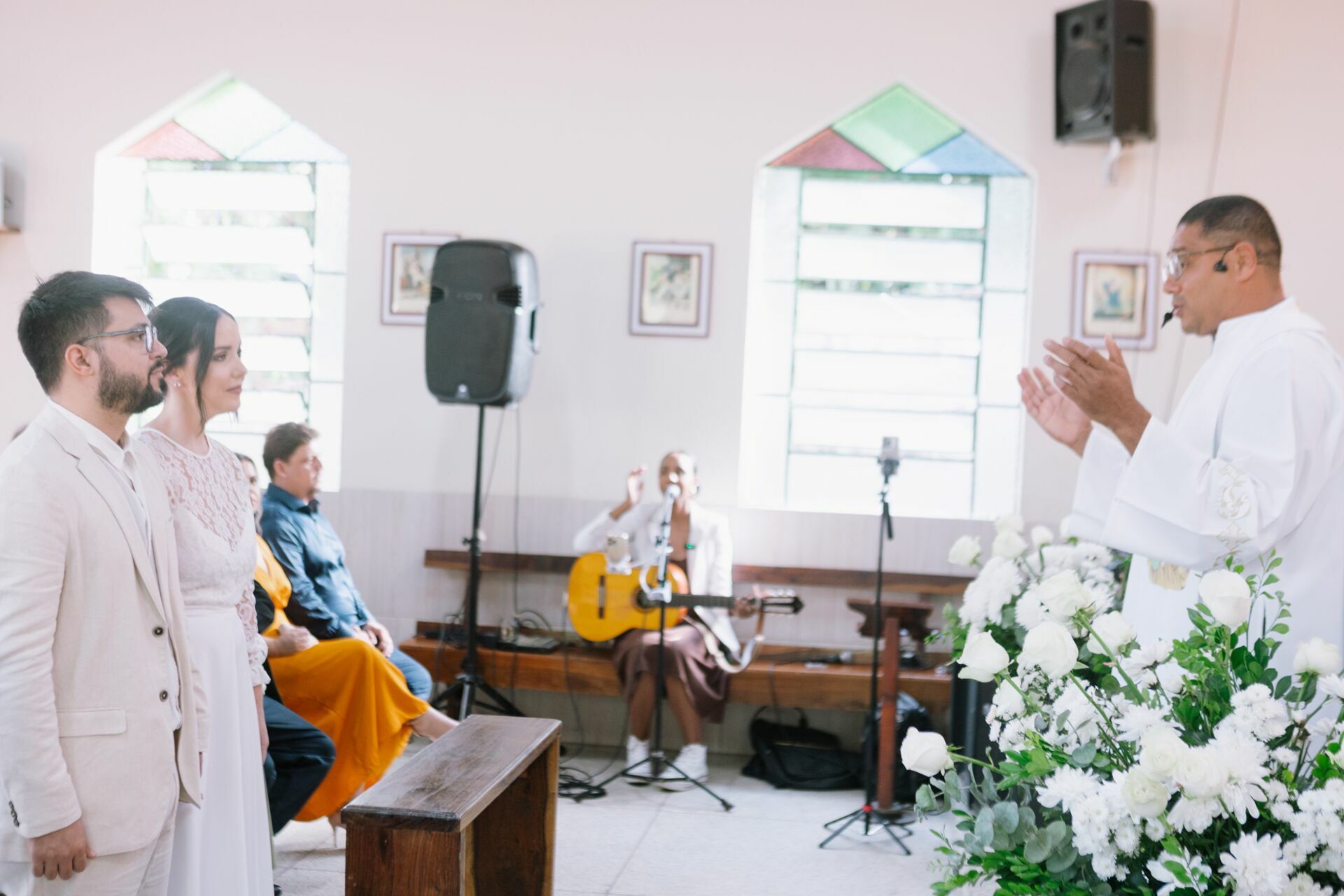 Foto Casamento Igreja Fernanda e Robson - Vila de Maringa- Visconde de Maua-RJ Foto Casamento Igreja Fernanda e Robson - Vila de Maringa- Visconde de Maua-RJ - Imagem 43