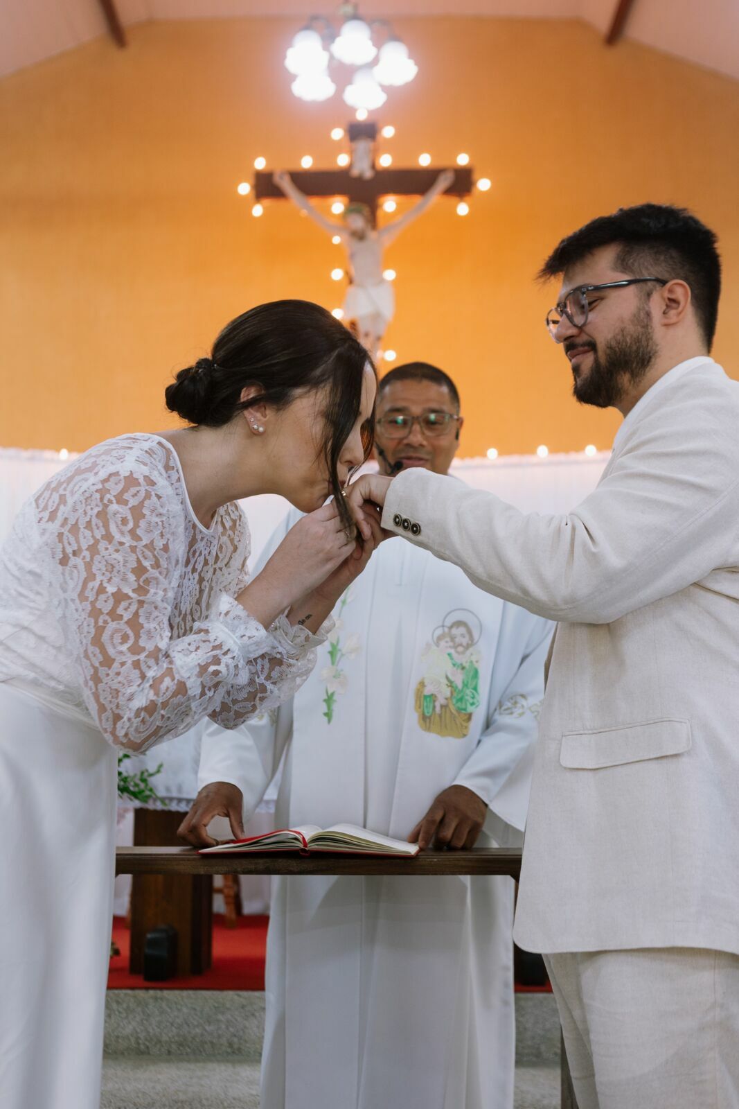 Foto Casamento Igreja Fernanda e Robson - Vila de Maringa- Visconde de Maua-RJ Foto Casamento Igreja Fernanda e Robson - Vila de Maringa- Visconde de Maua-RJ - Imagem 62