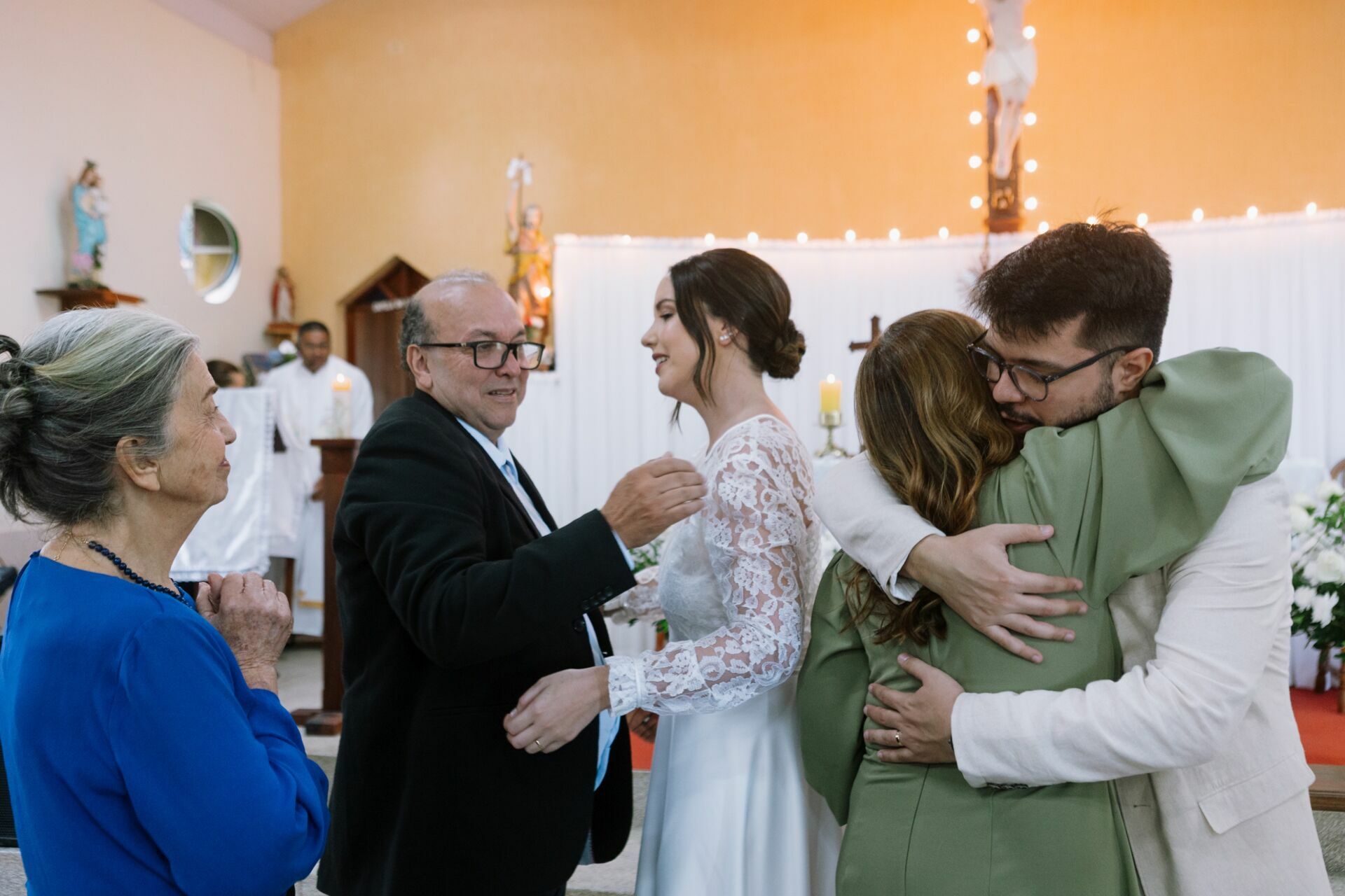 Foto Casamento Igreja Fernanda e Robson - Vila de Maringa- Visconde de Maua-RJ Foto Casamento Igreja Fernanda e Robson - Vila de Maringa- Visconde de Maua-RJ - Imagem 80