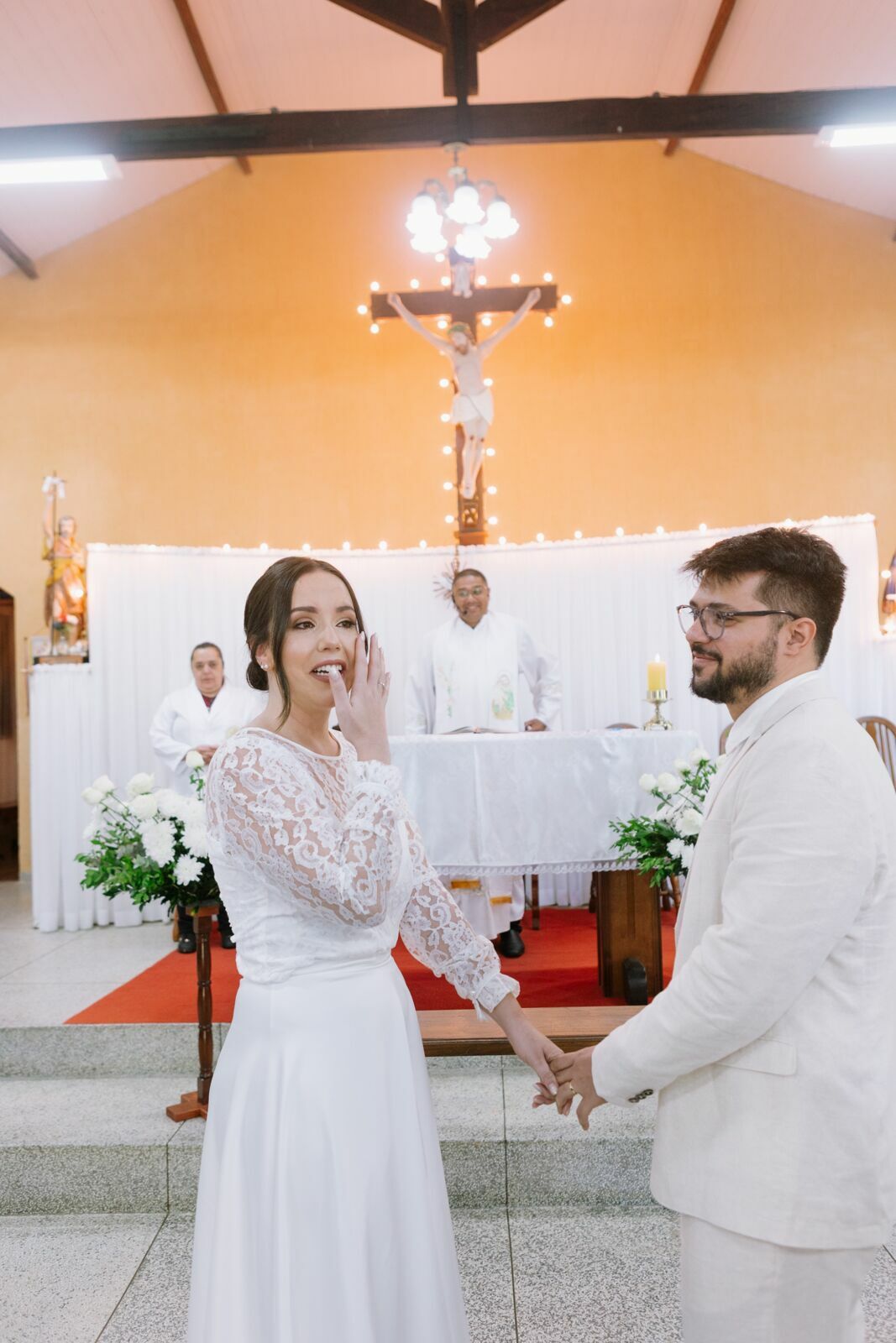 Foto Casamento Igreja Fernanda e Robson - Vila de Maringa- Visconde de Maua-RJ Foto Casamento Igreja Fernanda e Robson - Vila de Maringa- Visconde de Maua-RJ - Imagem 72