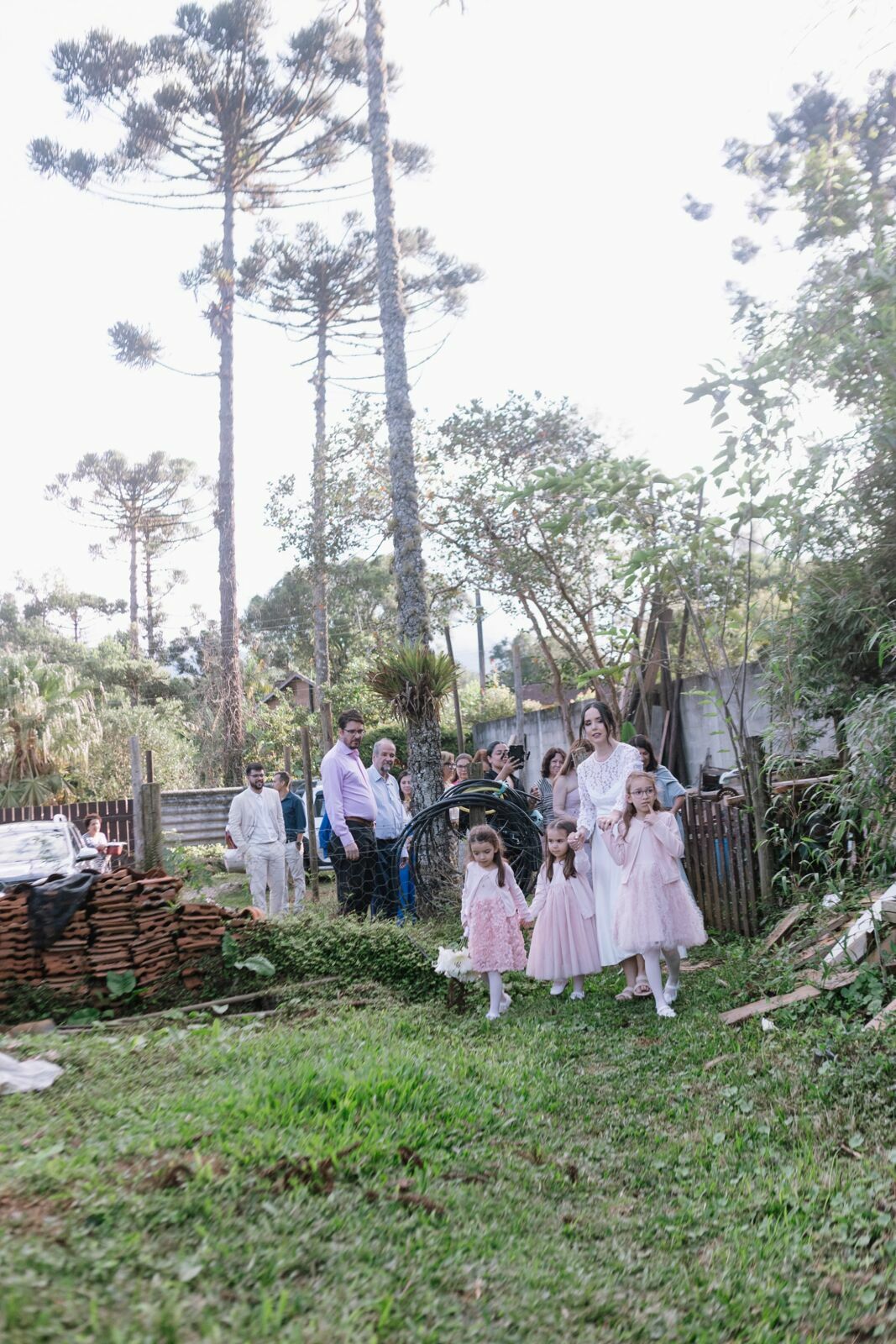 Foto Casamento Igreja Fernanda e Robson - Vila de Maringa- Visconde de Maua-RJ Foto Casamento Igreja Fernanda e Robson - Vila de Maringa- Visconde de Maua-RJ - Imagem 106