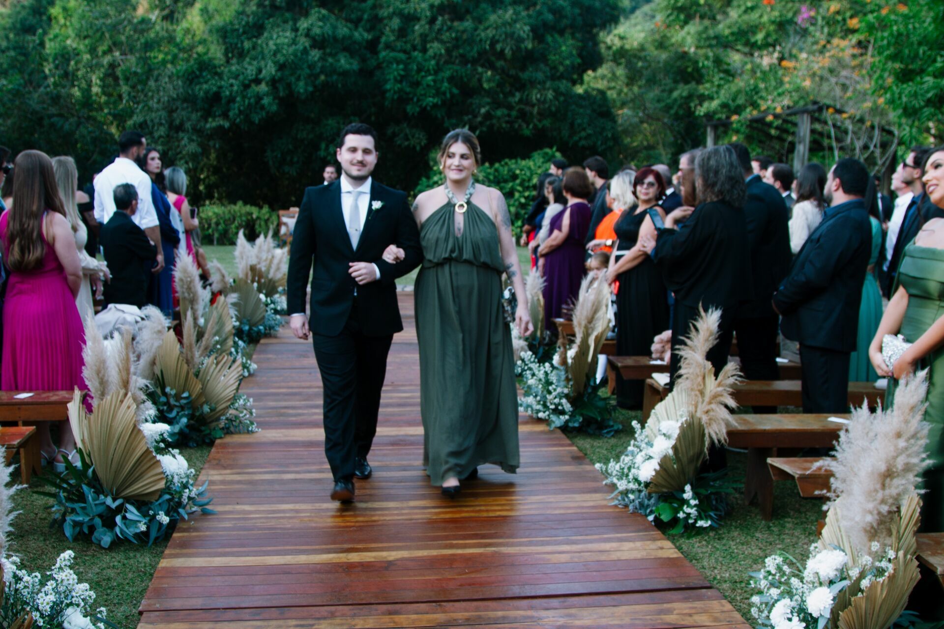 Foto Isabella e Diogo - Casarão Penedo - Penedo - RJ Foto Isabella e Diogo - Casarão Penedo - Penedo - RJ - Imagem 100