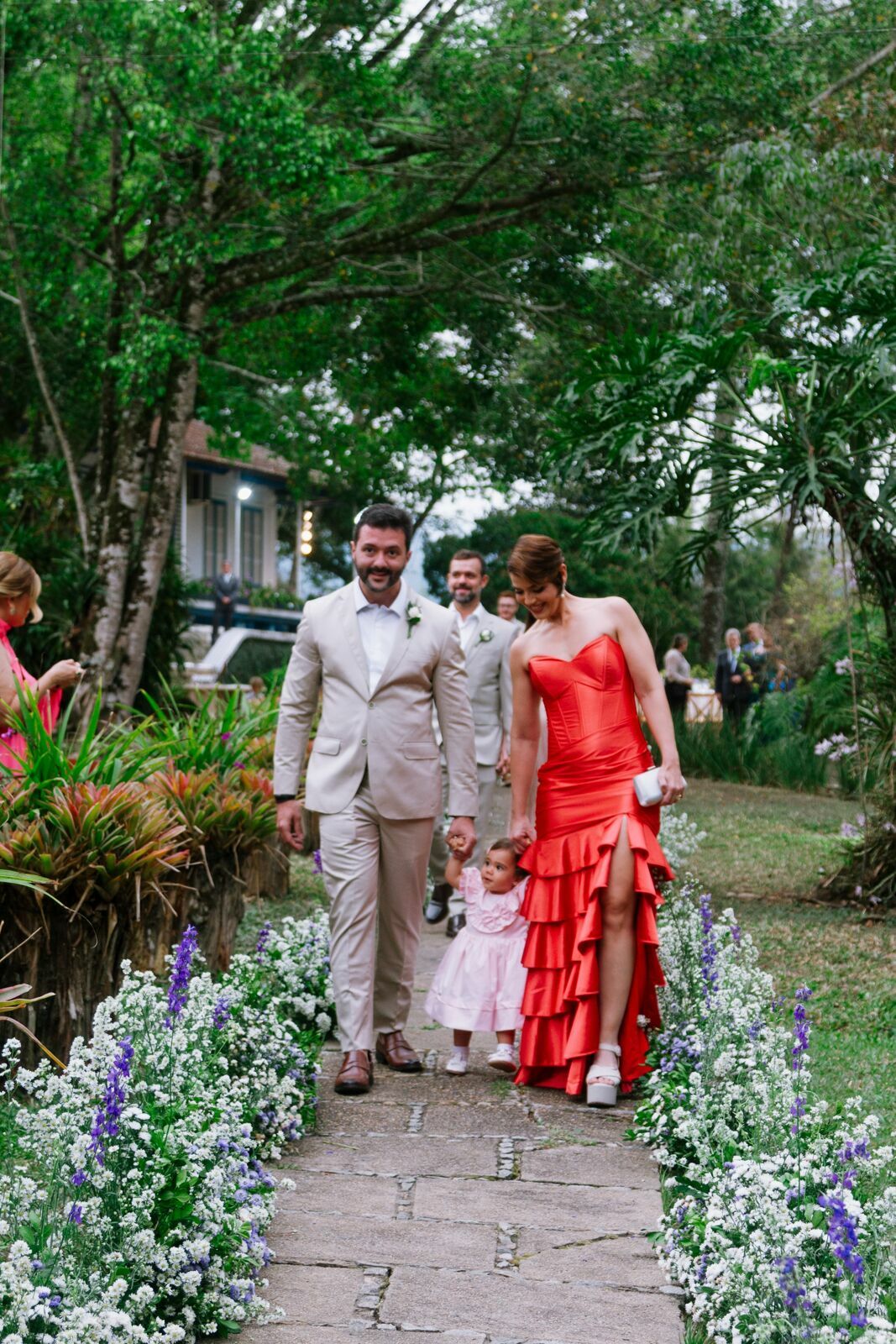 Foto RAQUEL E EDUARDO - VILLA MARZOTTO - PENEDO -RJ Foto RAQUEL E EDUARDO - VILLA MARZOTTO - PENEDO -RJ - Imagem 122