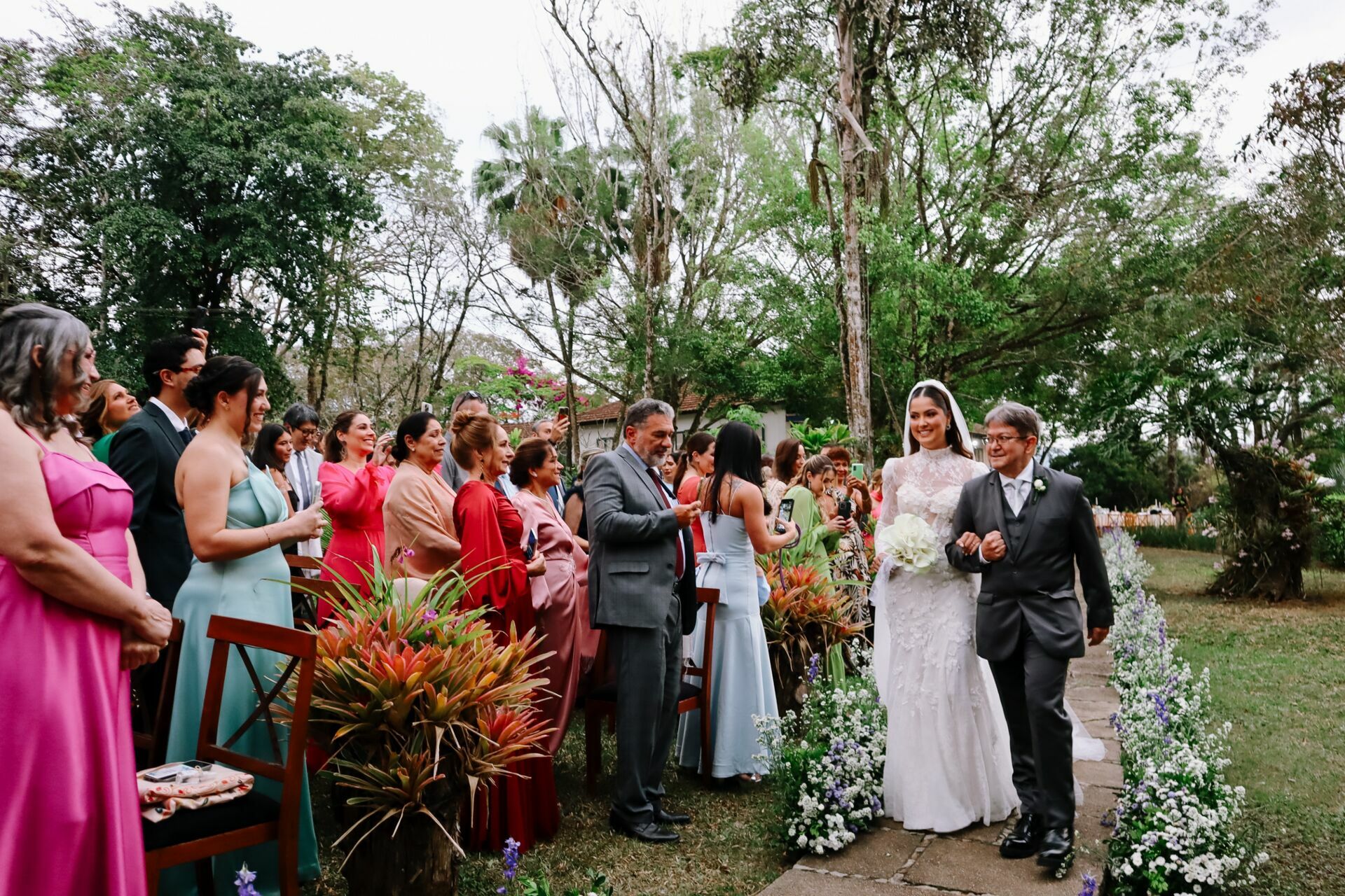 Foto RAQUEL E EDUARDO - VILLA MARZOTTO - PENEDO -RJ Foto RAQUEL E EDUARDO - VILLA MARZOTTO - PENEDO -RJ - Imagem 140