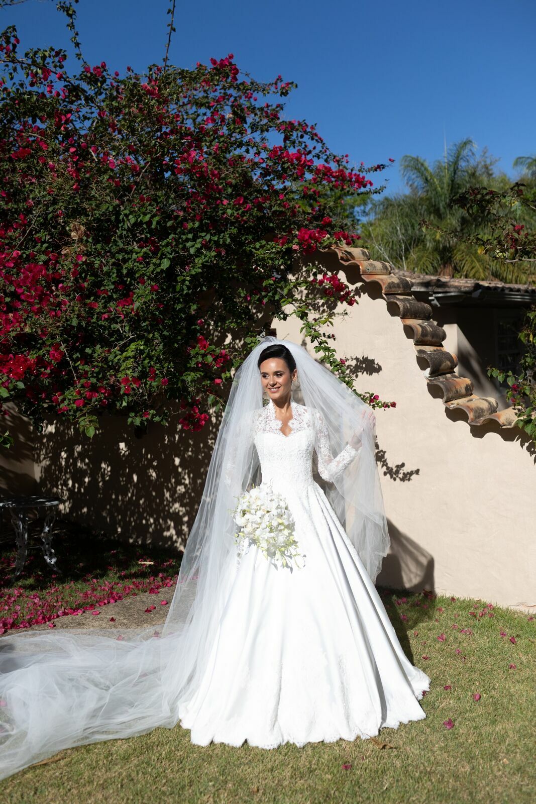 Foto Rafaela e Otávio - Matriz de Santo Antônio e Villa Paolucci - Tiradentes -MG Foto Rafaela e Otávio - Matriz de Santo Antônio e Villa Paolucci - Tiradentes -MG - Imagem 99