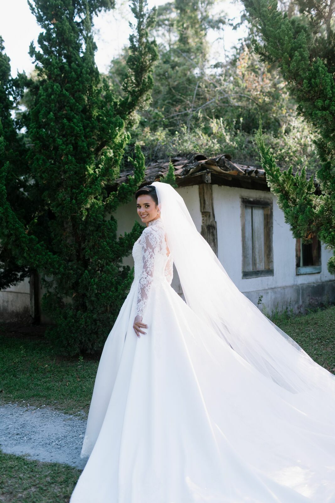 Foto Rafaela e Otávio - Matriz de Santo Antônio e Villa Paolucci - Tiradentes -MG Foto Rafaela e Otávio - Matriz de Santo Antônio e Villa Paolucci - Tiradentes -MG - Imagem 133
