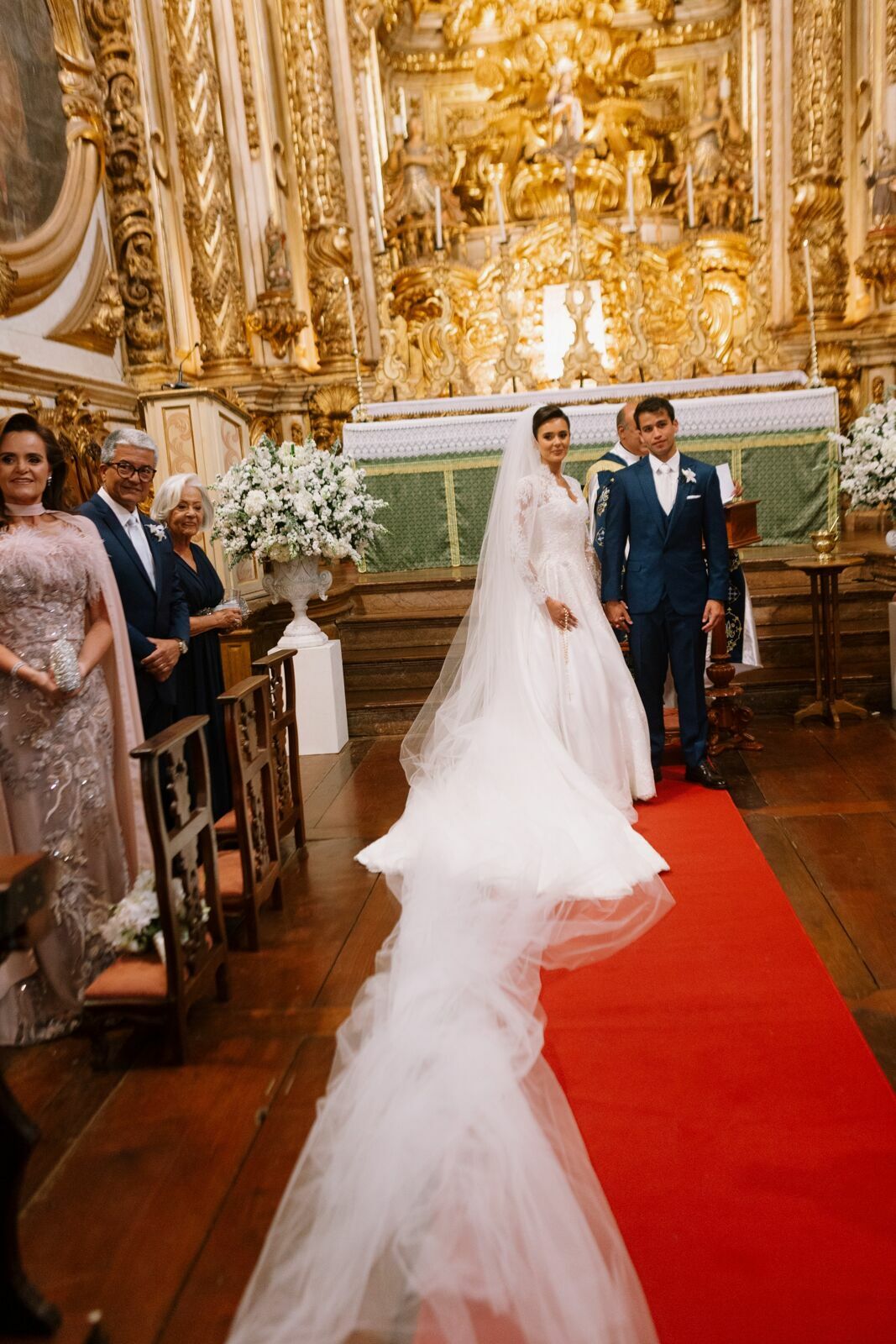 Foto Rafaela e Otávio - Matriz de Santo Antônio e Villa Paolucci - Tiradentes -MG Foto Rafaela e Otávio - Matriz de Santo Antônio e Villa Paolucci - Tiradentes -MG - Imagem 214