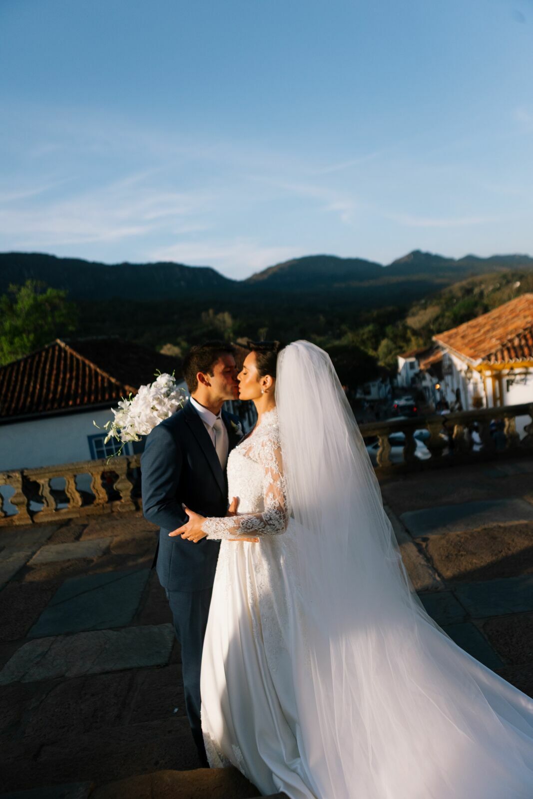 Foto Rafaela e Otávio - Matriz de Santo Antônio e Villa Paolucci - Tiradentes -MG Foto Rafaela e Otávio - Matriz de Santo Antônio e Villa Paolucci - Tiradentes -MG - Imagem 254