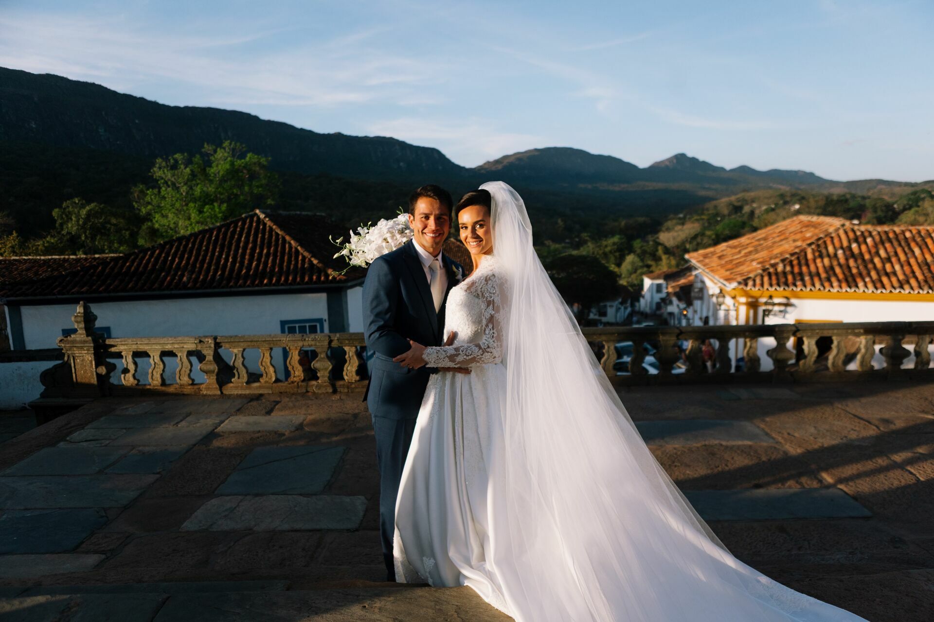 Foto Rafaela e Otávio - Matriz de Santo Antônio e Villa Paolucci - Tiradentes -MG Foto Rafaela e Otávio - Matriz de Santo Antônio e Villa Paolucci - Tiradentes -MG - Imagem 255
