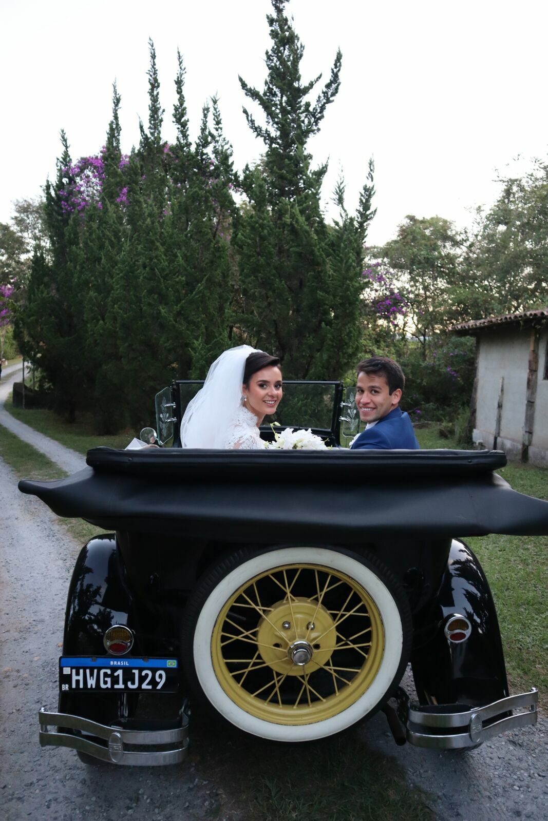 Foto Rafaela e Otávio - Matriz de Santo Antônio e Villa Paolucci - Tiradentes -MG Foto Rafaela e Otávio - Matriz de Santo Antônio e Villa Paolucci - Tiradentes -MG - Imagem 318