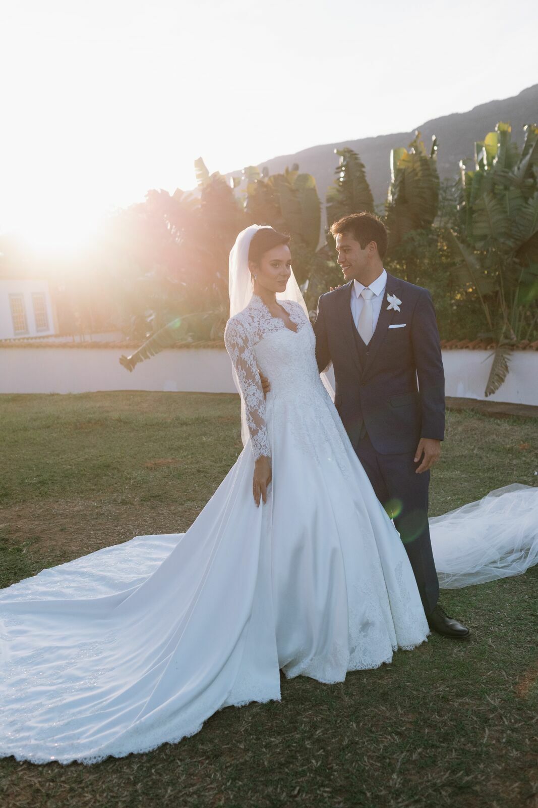 Foto Rafaela e Otávio - Matriz de Santo Antônio e Villa Paolucci - Tiradentes -MG Foto Rafaela e Otávio - Matriz de Santo Antônio e Villa Paolucci - Tiradentes -MG - Imagem 283