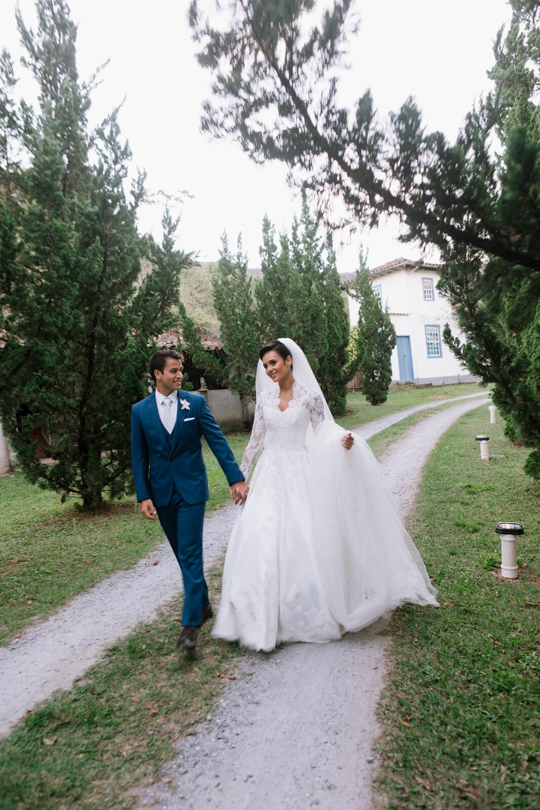 Foto Rafaela e Otávio - Matriz de Santo Antônio e Villa Paolucci - Tiradentes -MG Foto Rafaela e Otávio - Matriz de Santo Antônio e Villa Paolucci - Tiradentes -MG - Imagem 350
