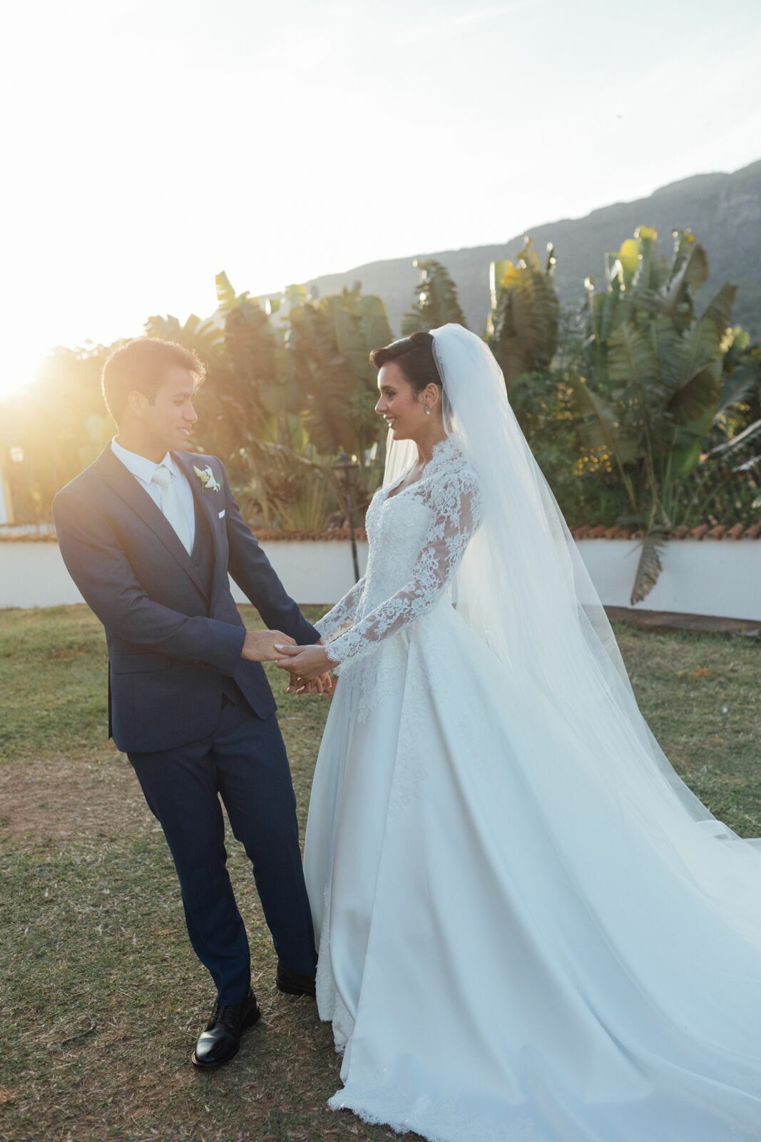 Foto Rafaela e Otávio - Matriz de Santo Antônio e Villa Paolucci - Tiradentes -MG Foto Rafaela e Otávio - Matriz de Santo Antônio e Villa Paolucci - Tiradentes -MG - Imagem 300