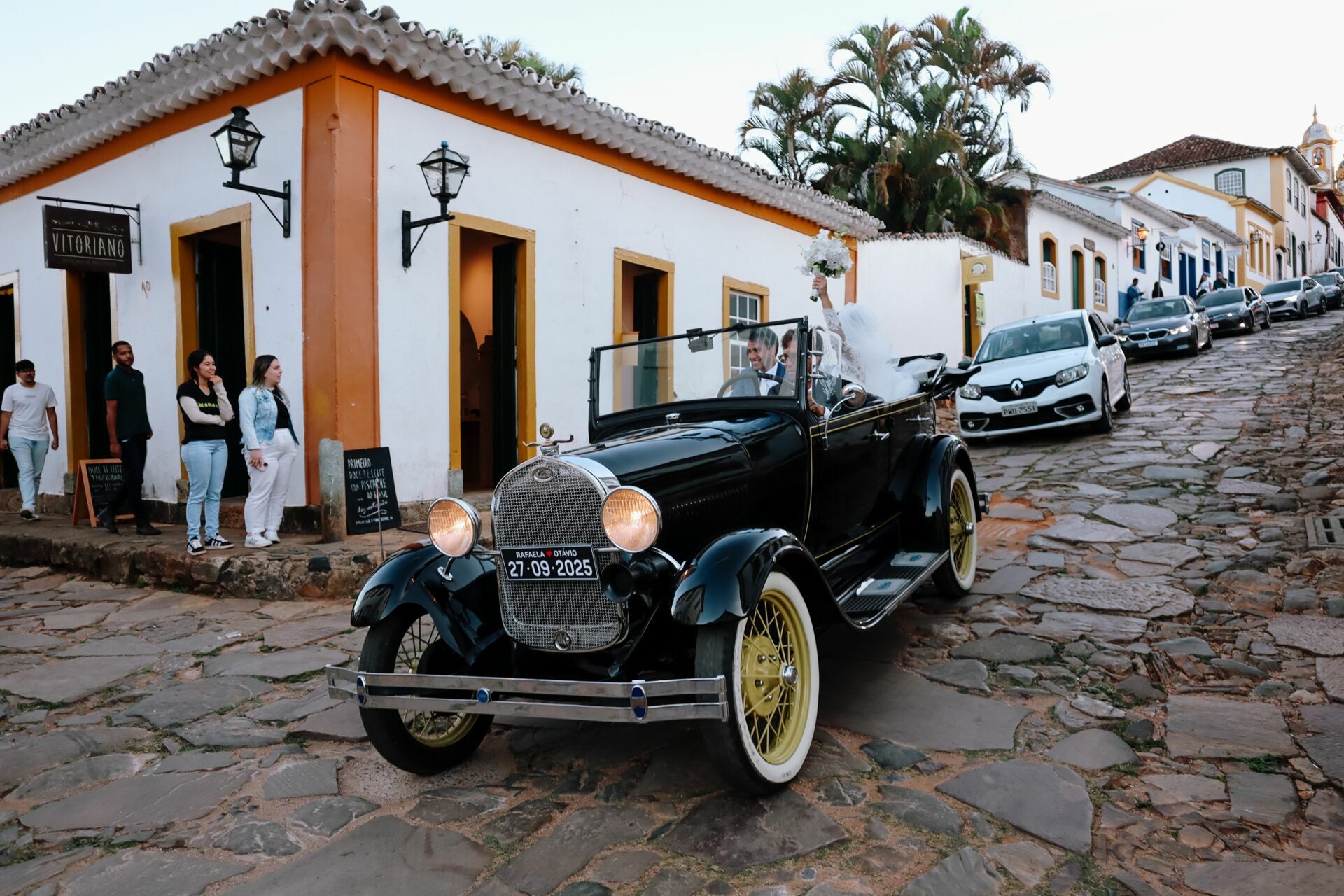 Foto Rafaela e Otávio - Matriz de Santo Antônio e Villa Paolucci - Tiradentes -MG Foto Rafaela e Otávio - Matriz de Santo Antônio e Villa Paolucci - Tiradentes -MG - Imagem 308