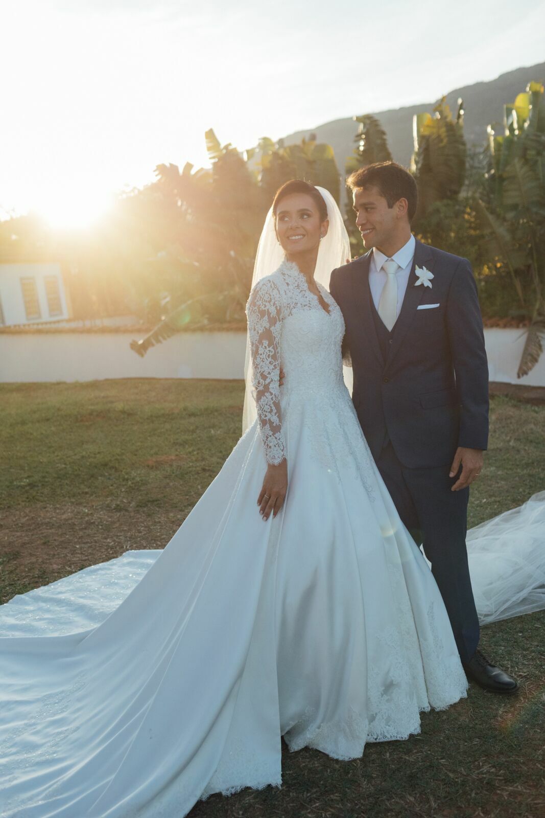 Foto Rafaela e Otávio - Matriz de Santo Antônio e Villa Paolucci - Tiradentes -MG Foto Rafaela e Otávio - Matriz de Santo Antônio e Villa Paolucci - Tiradentes -MG - Imagem 284