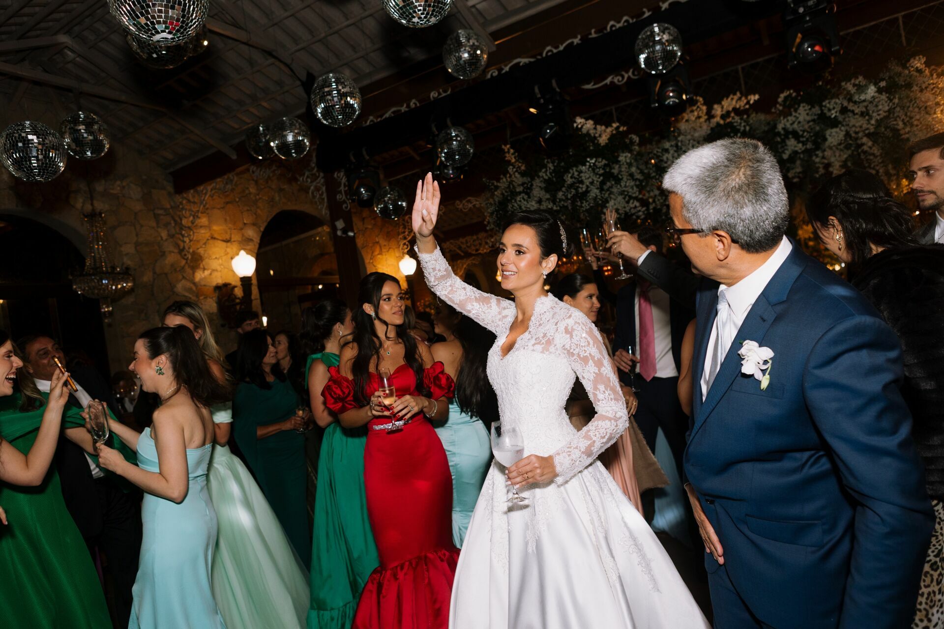 Foto Rafaela e Otávio - Matriz de Santo Antônio e Villa Paolucci - Tiradentes -MG Foto Rafaela e Otávio - Matriz de Santo Antônio e Villa Paolucci - Tiradentes -MG - Imagem 421