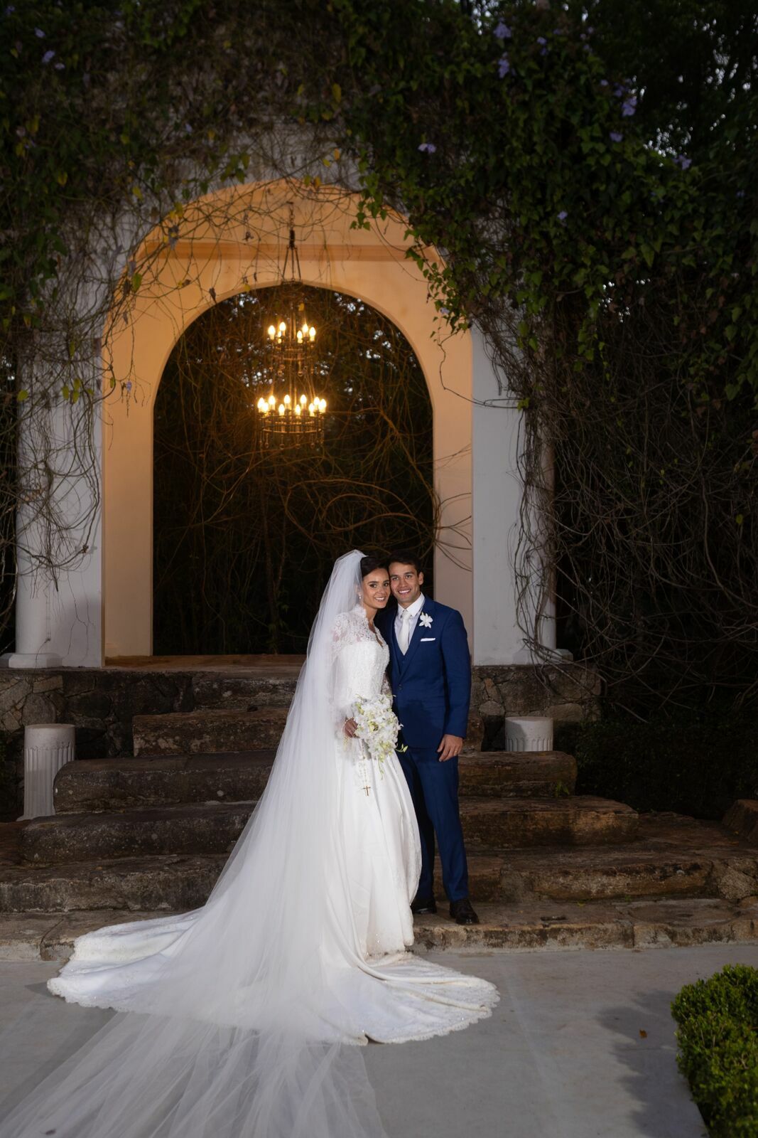 Foto Rafaela e Otávio - Matriz de Santo Antônio e Villa Paolucci - Tiradentes -MG Foto Rafaela e Otávio - Matriz de Santo Antônio e Villa Paolucci - Tiradentes -MG - Imagem 355