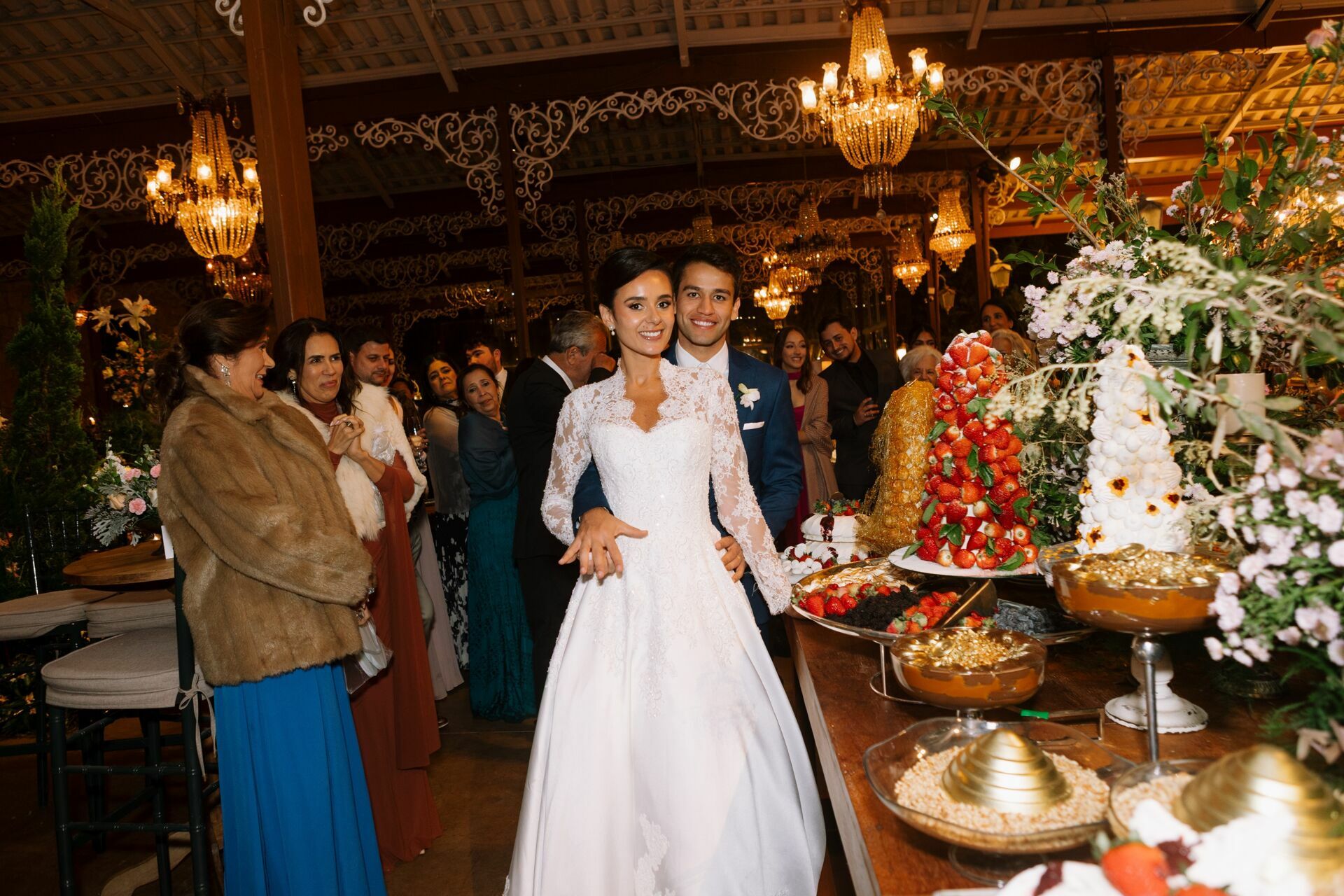 Foto Rafaela e Otávio - Matriz de Santo Antônio e Villa Paolucci - Tiradentes -MG Foto Rafaela e Otávio - Matriz de Santo Antônio e Villa Paolucci - Tiradentes -MG - Imagem 470