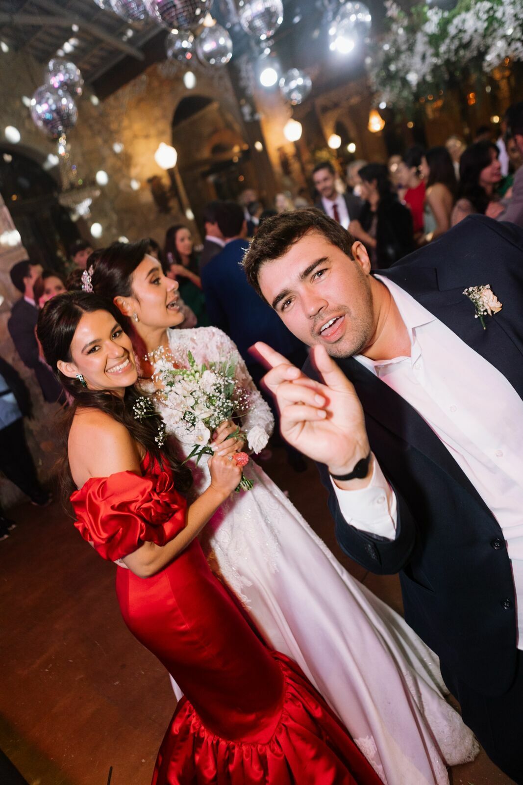 Foto Rafaela e Otávio - Matriz de Santo Antônio e Villa Paolucci - Tiradentes -MG Foto Rafaela e Otávio - Matriz de Santo Antônio e Villa Paolucci - Tiradentes -MG - Imagem 516