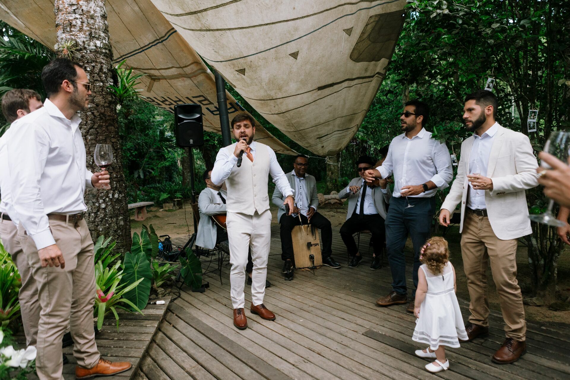 Foto JACK E JOÃO - RESTAURANTE ROSMARINUS - MARINGÁ /VISCONDE DE MAUÁ- RJ - Imagem 565