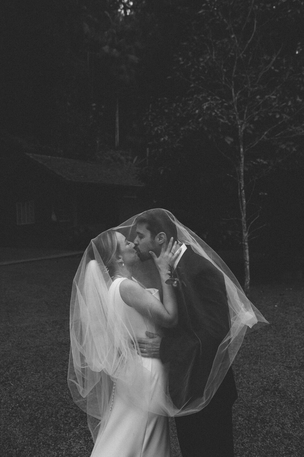 Foto Tamira e Rafael - Hotel Pequena Suecia - Penedo -RJ - Imagem 310