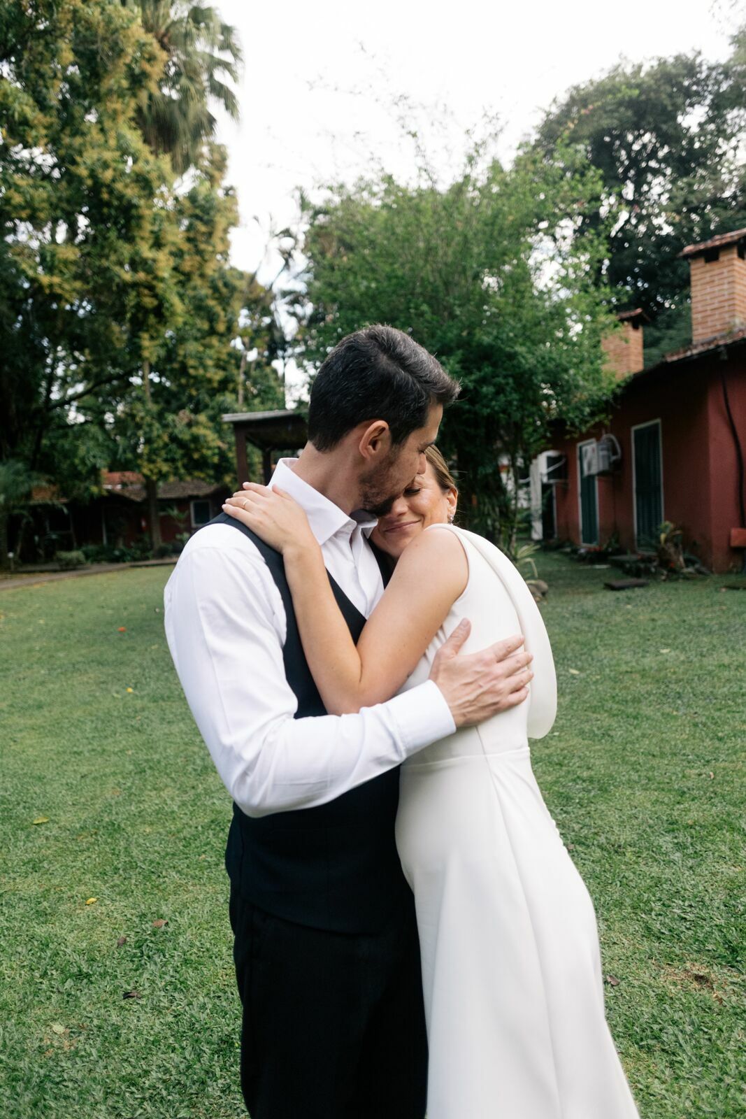 Foto Tamira e Rafael - Hotel Pequena Suecia - Penedo -RJ - Imagem 490